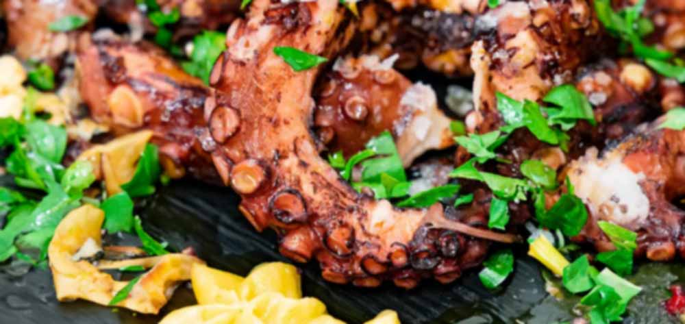 Pulpo al pimiento en vilafames
